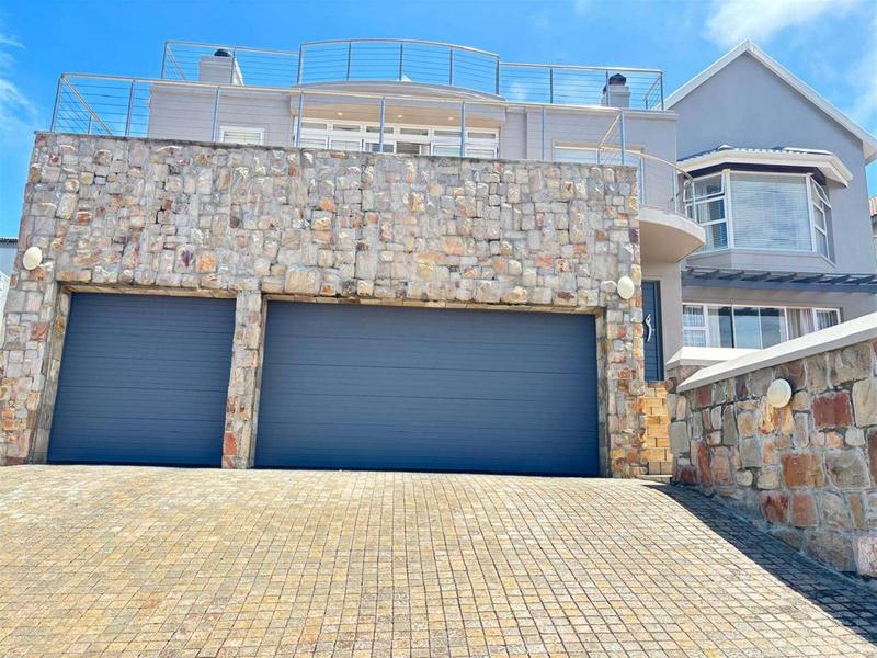 3 Bedroom Property for Sale in Mossel Bay Golf Estate Western Cape